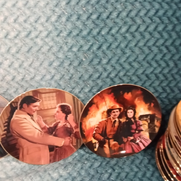 50+ Gone with the Wind Collectors Plates - Picture 9 of 16
